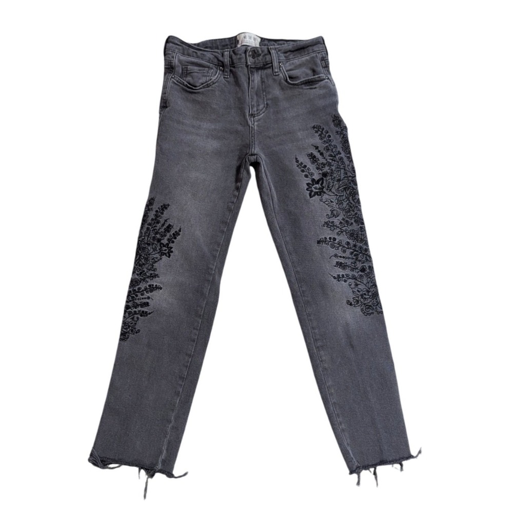 We The Free Jeans Women 25 Grey Floral Embroidered Raw Hem Slim Straight Boho